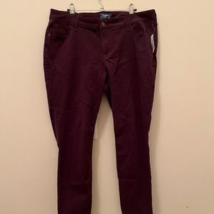 NWT Old Navy Maroon Pants, Rockstar Mid Rise, 16 Petite